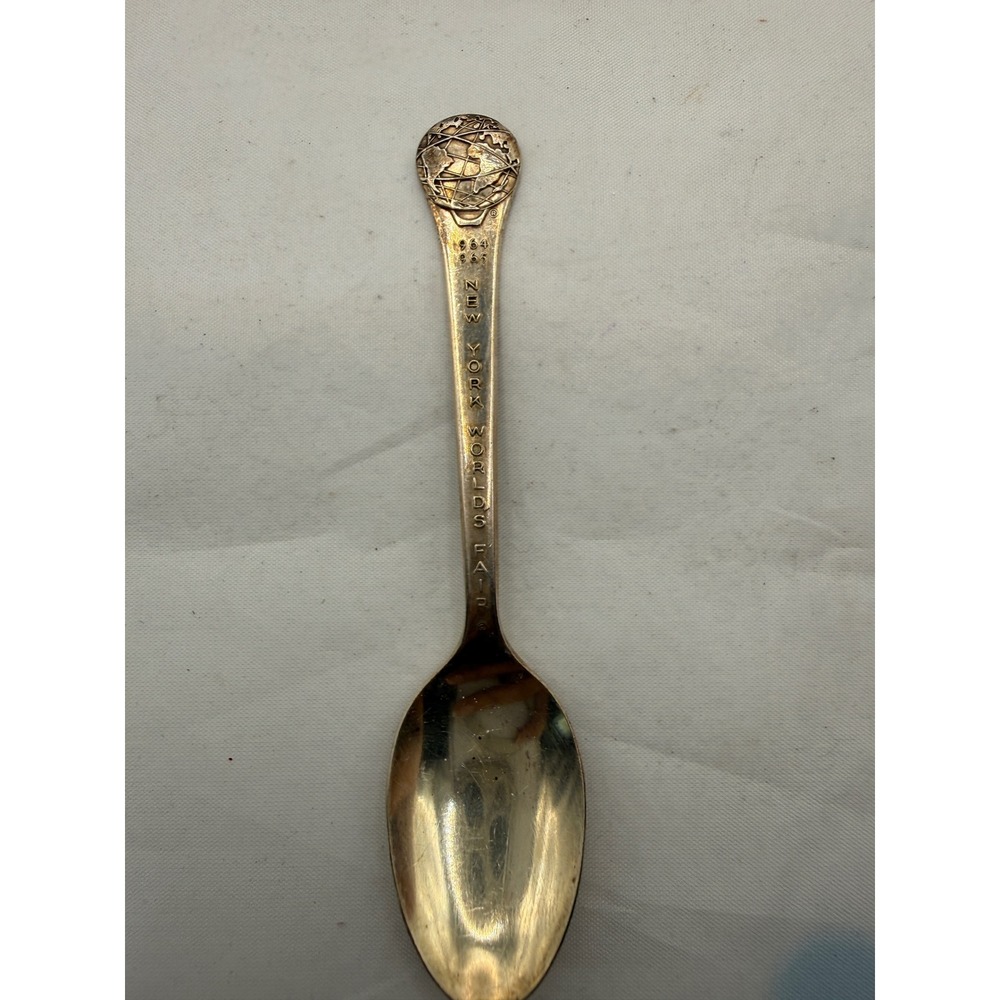 1964 1965 New‎ York Worlds Fair sterling silver Souvenir Spoon